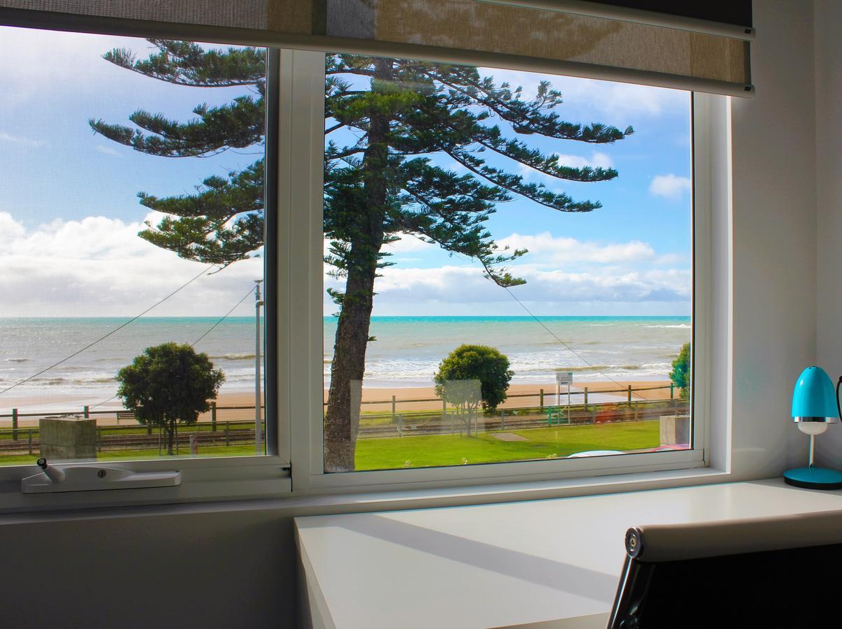 Beach Hotel Burnie Esterno foto