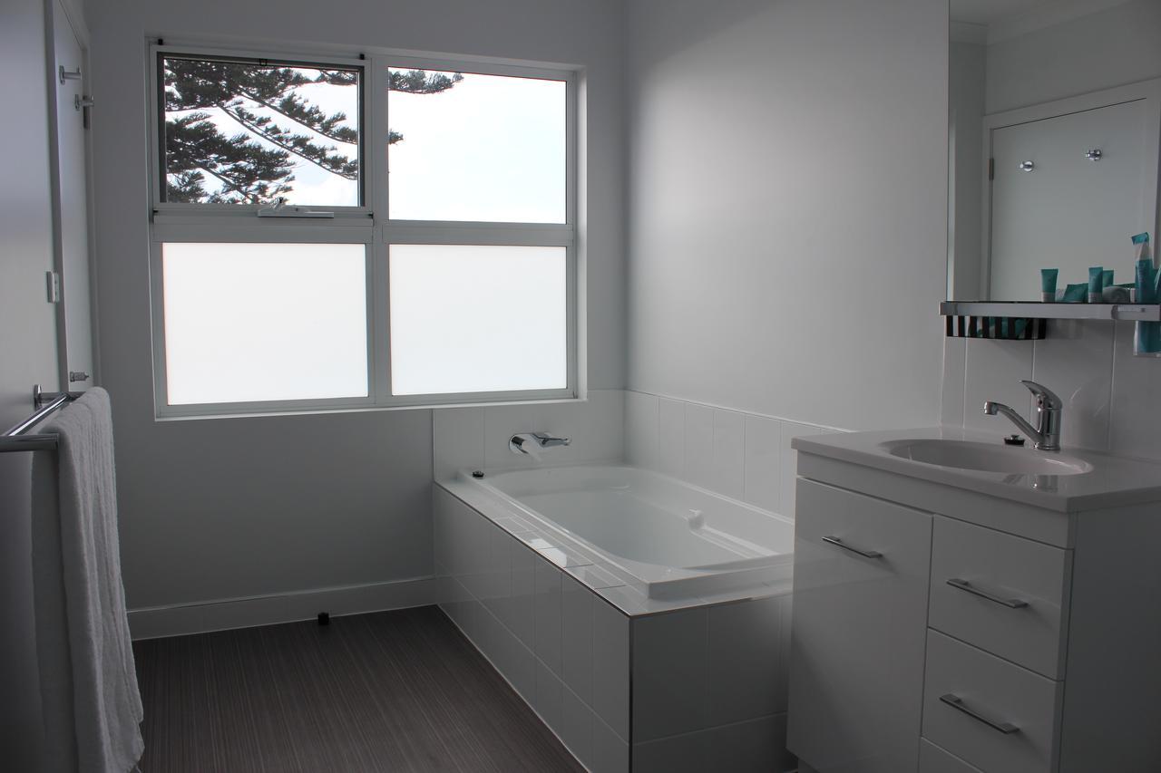 Beach Hotel Burnie Esterno foto