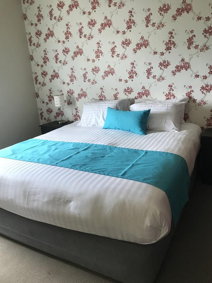 Beach Hotel Burnie Esterno foto