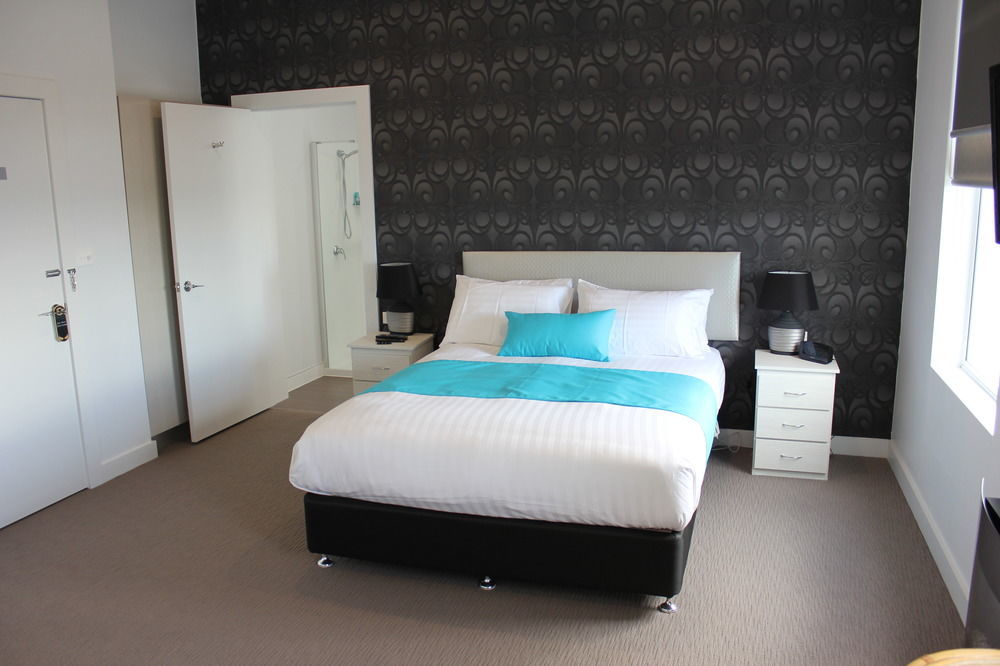 Beach Hotel Burnie Esterno foto