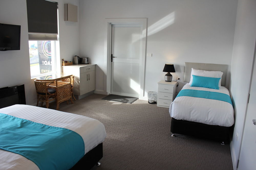 Beach Hotel Burnie Esterno foto