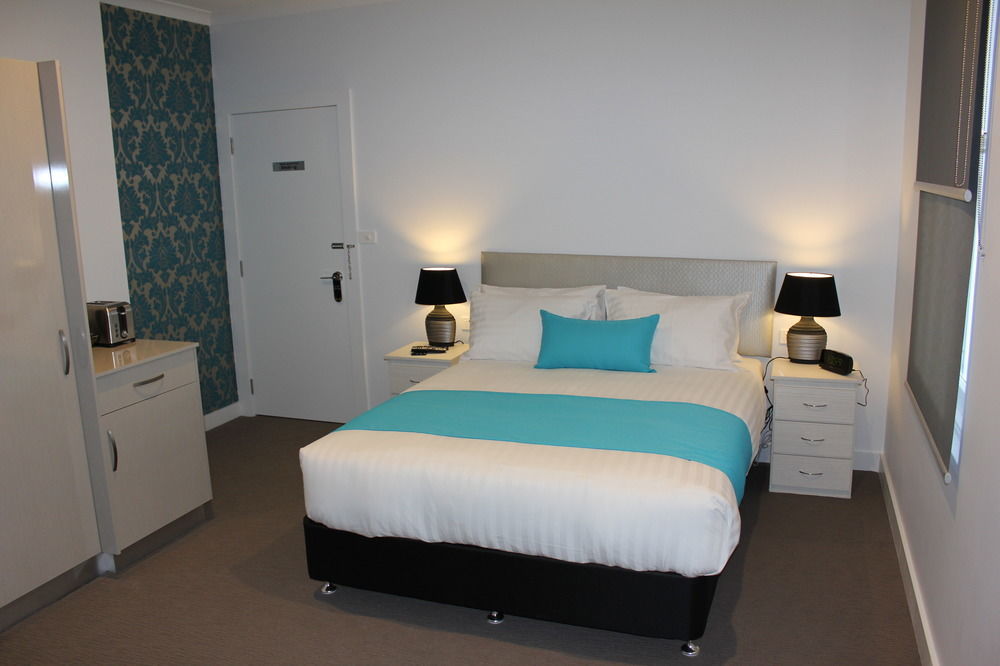 Beach Hotel Burnie Esterno foto