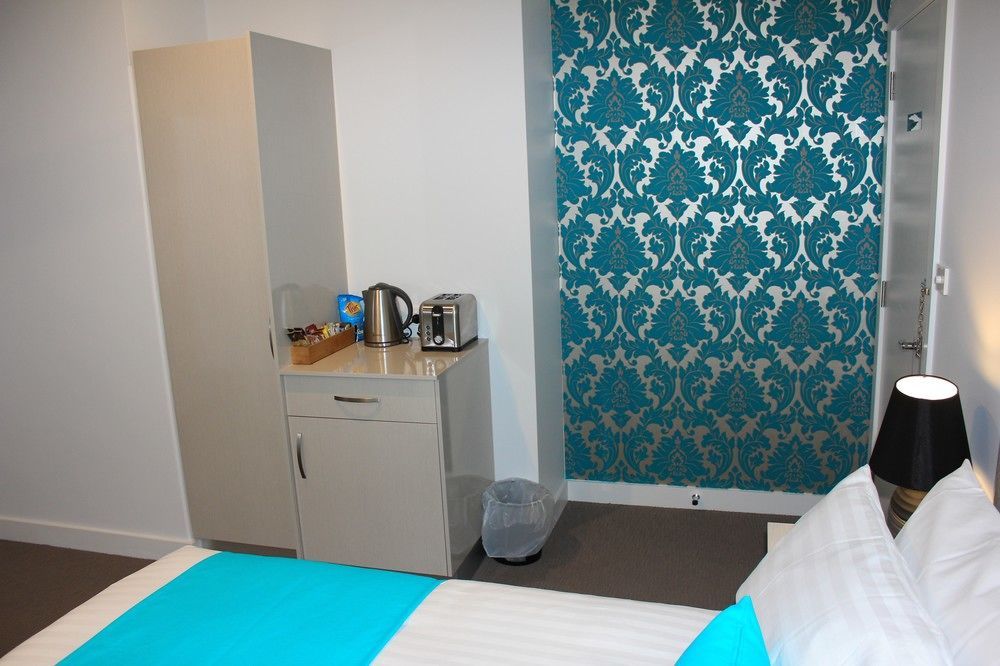 Beach Hotel Burnie Esterno foto